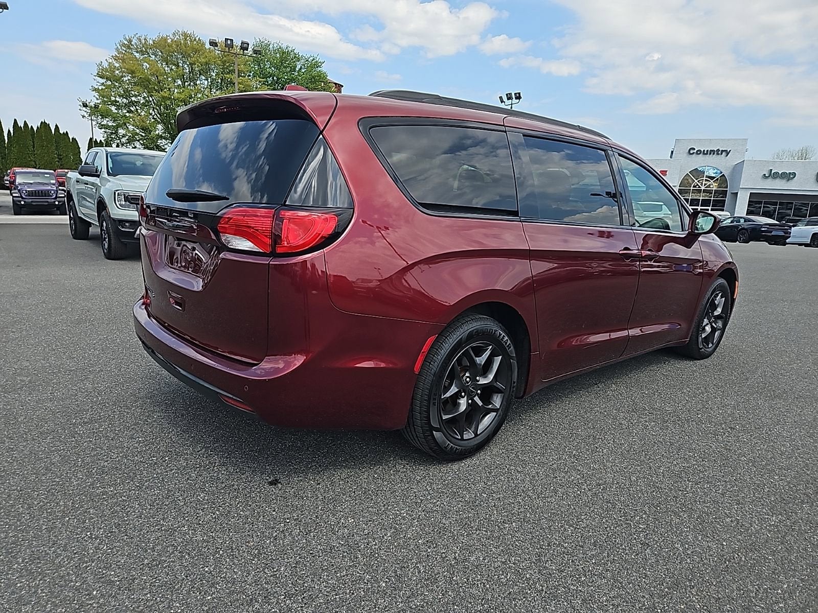 2018 Chrysler Pacifica Touring Plus