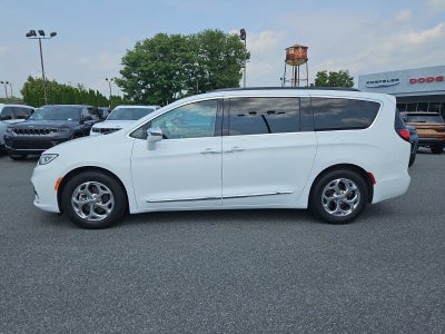 2022 Chrysler Pacifica Limited