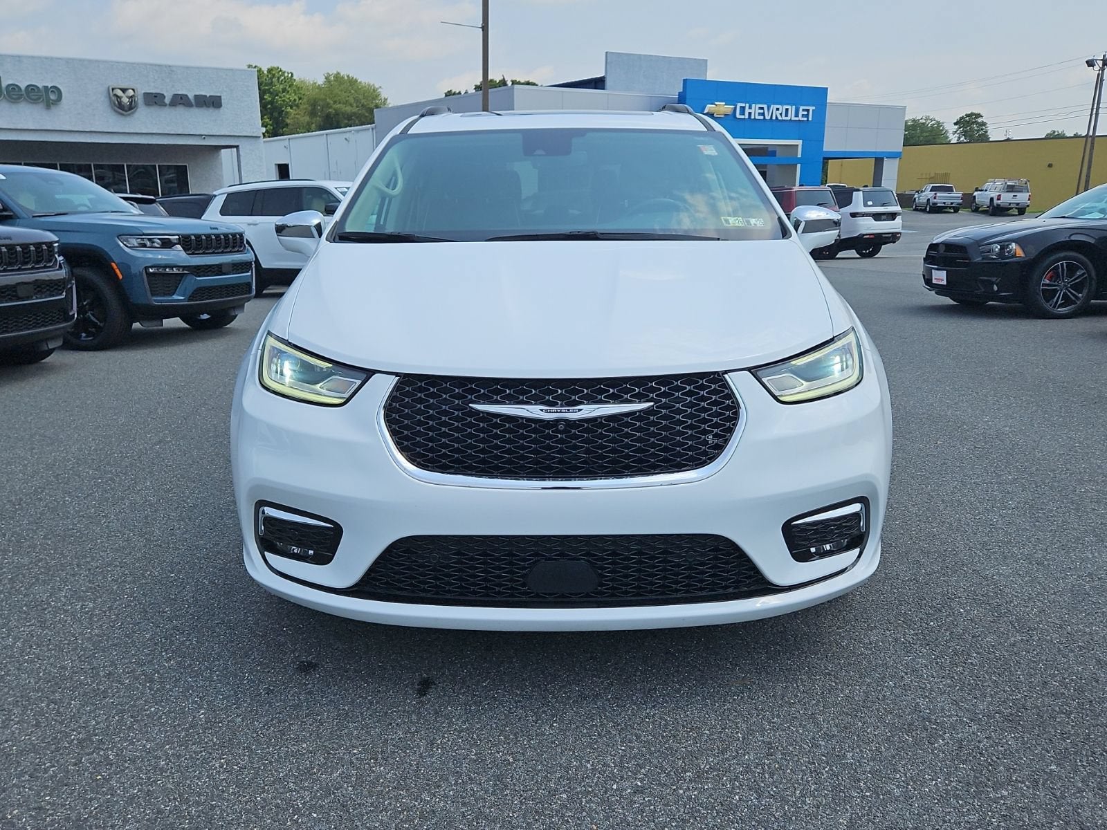 2022 Chrysler Pacifica Limited