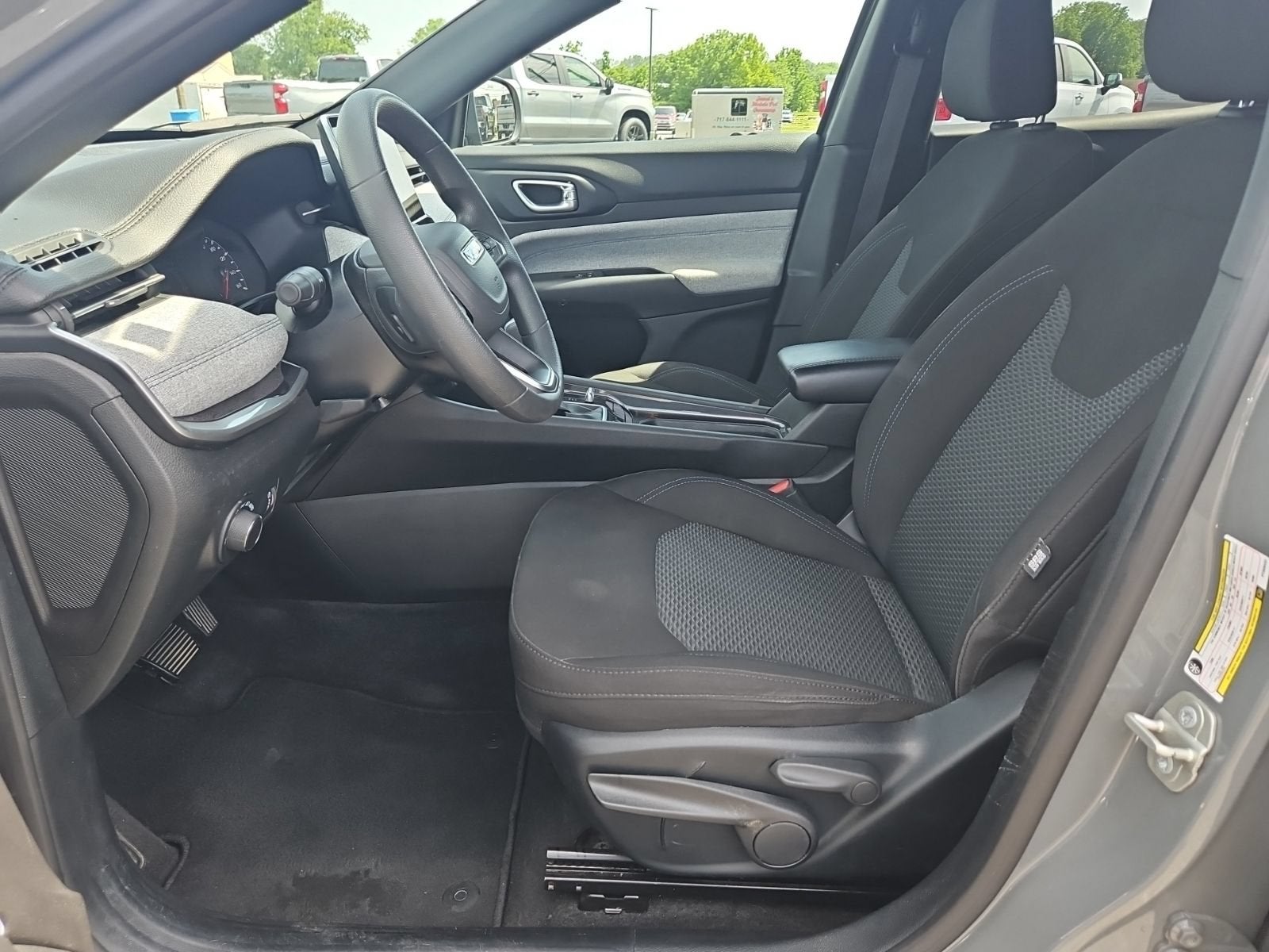 2023 Jeep Compass Sport