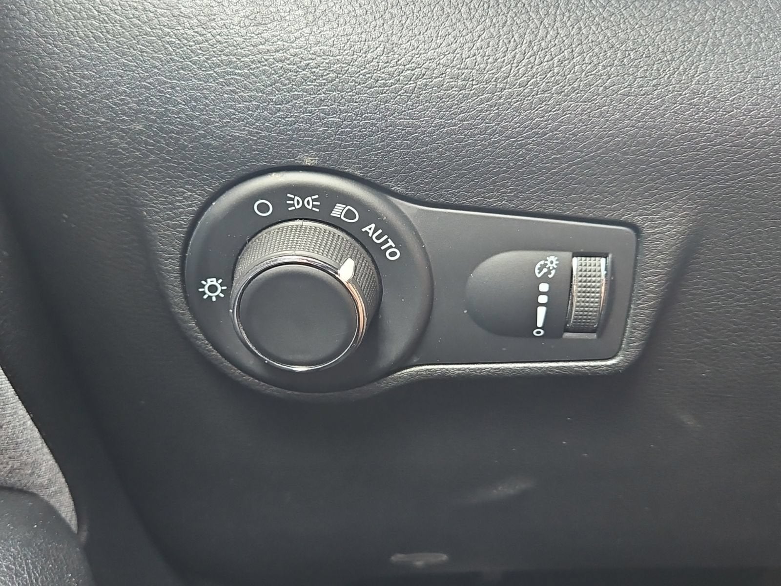 2023 Jeep Compass Sport