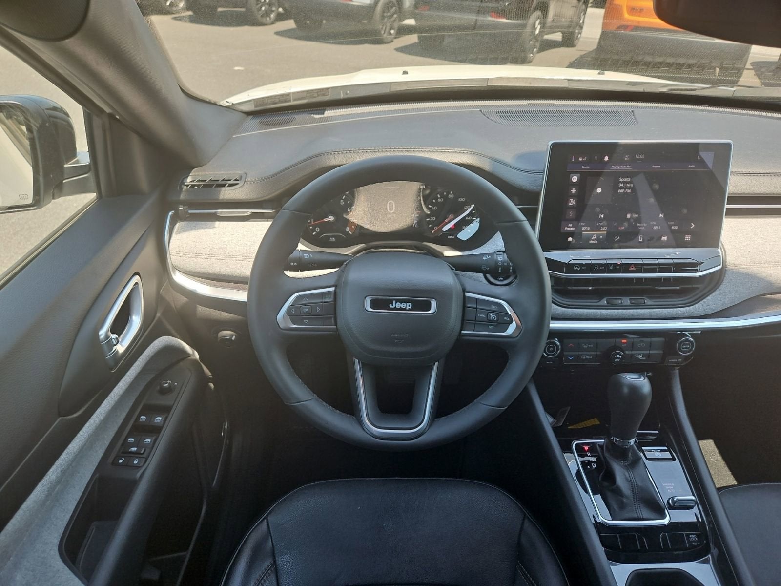 2023 Jeep Compass Latitude Lux