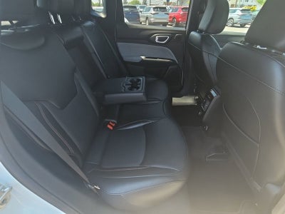 2023 Jeep Compass Latitude Lux