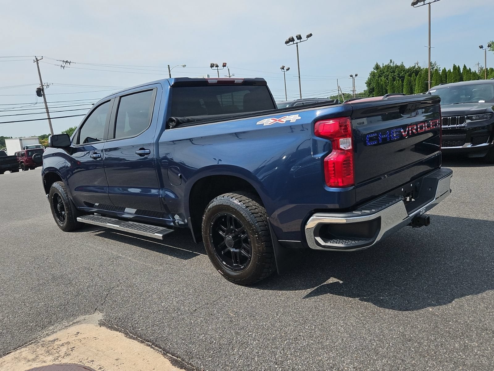 2023 Chevrolet Silverado 1500 LT (2FL)