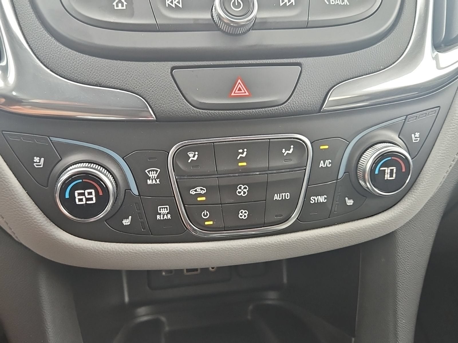 2021 Chevrolet Equinox Premier