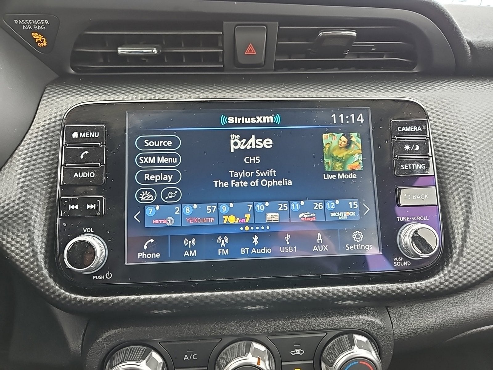 2023 Nissan Kicks SV