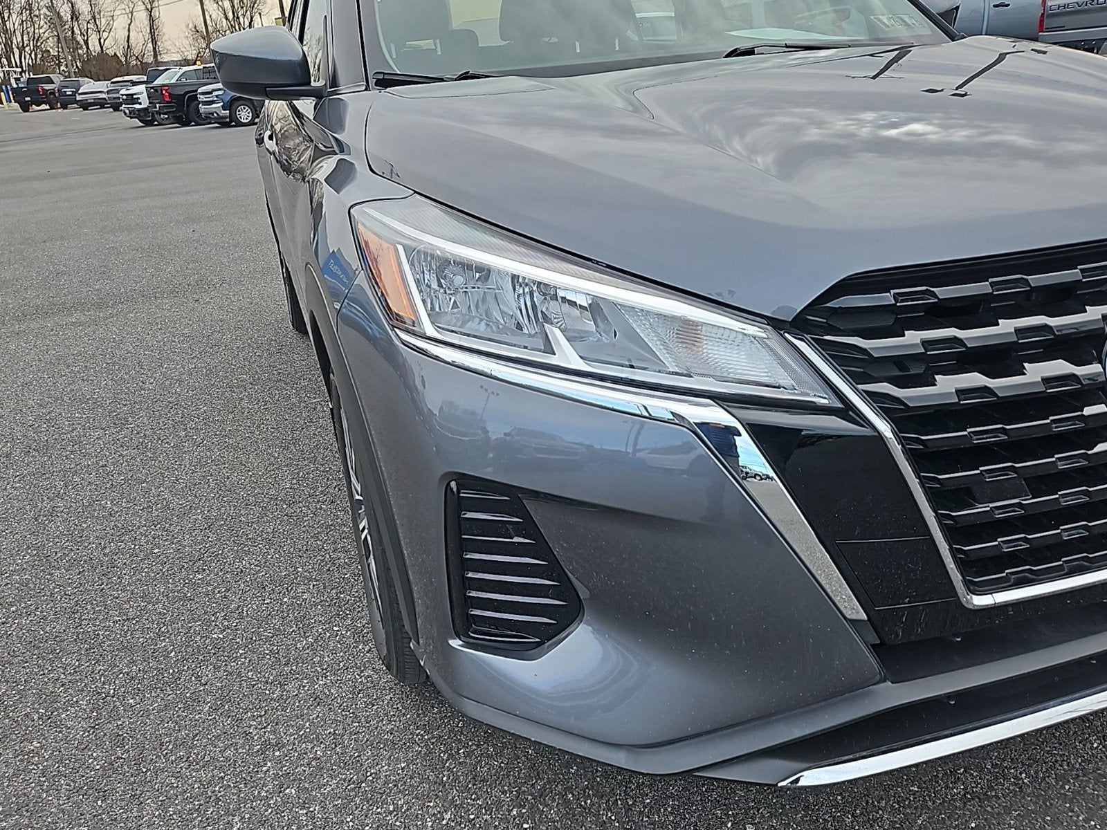 2023 Nissan Kicks SV