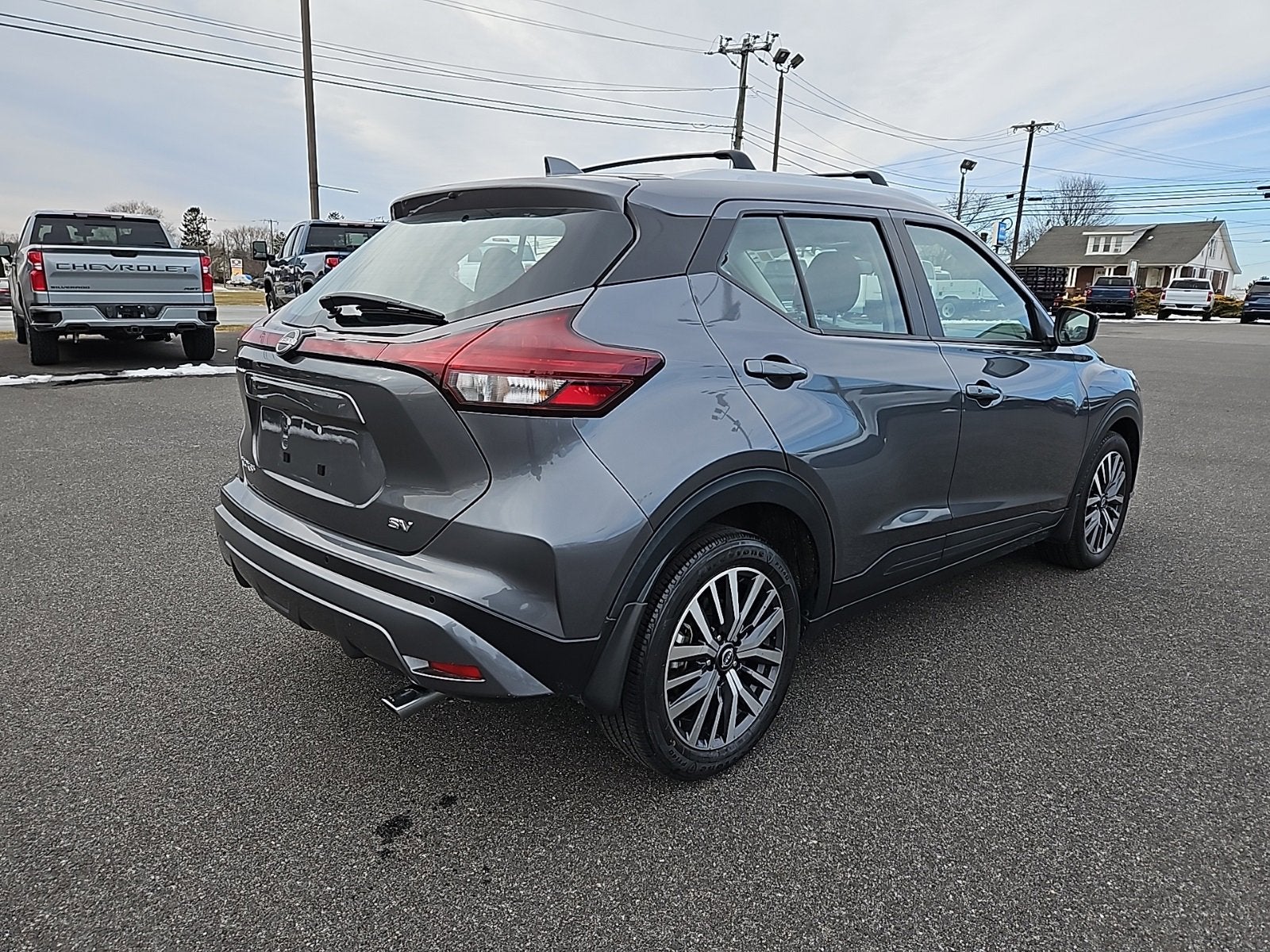 2023 Nissan Kicks SV