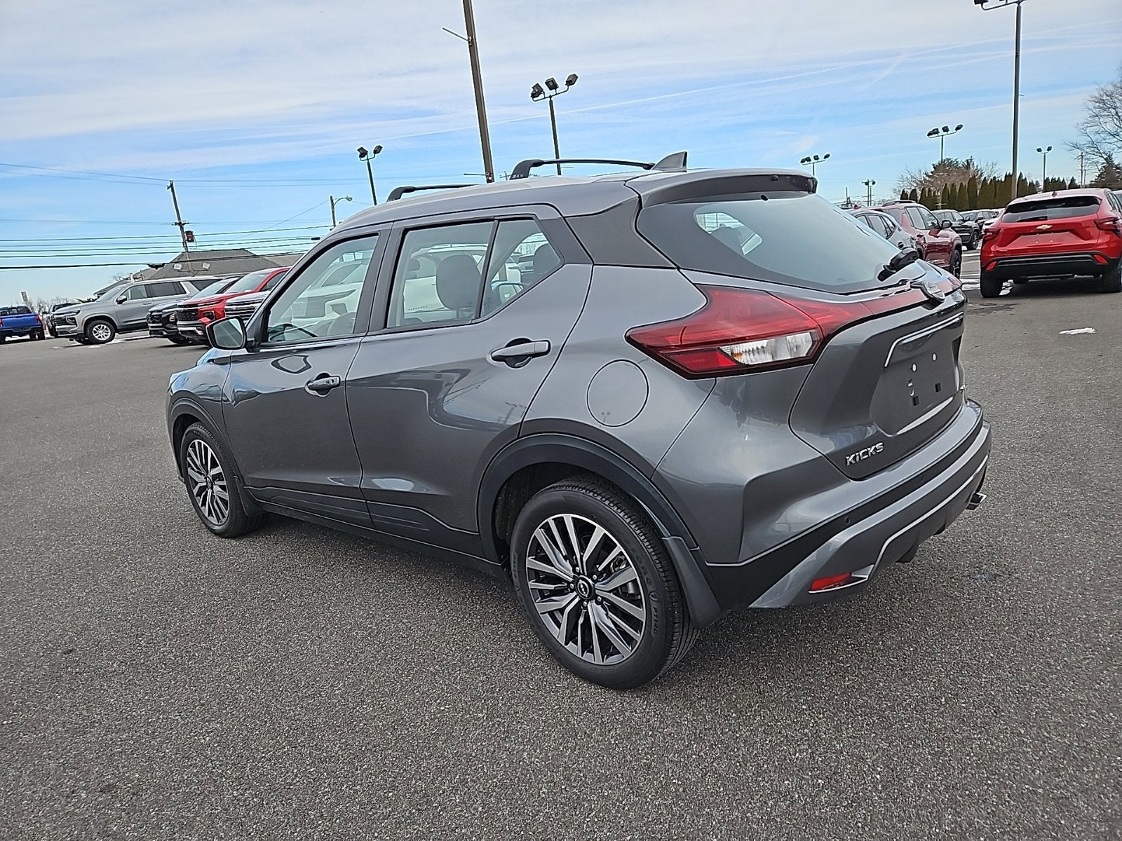 2023 Nissan Kicks SV