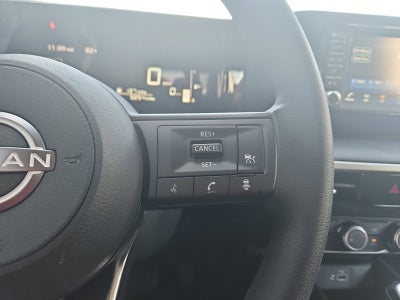 2025 Nissan Kicks S