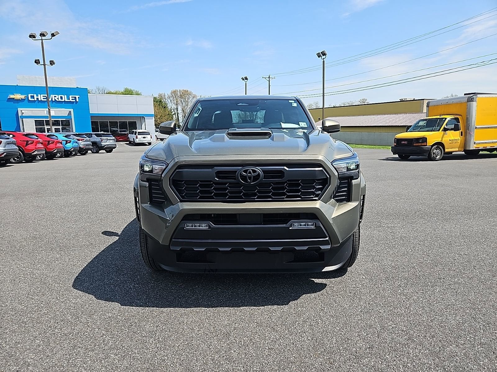 2025 Toyota Tacoma 4WD SR