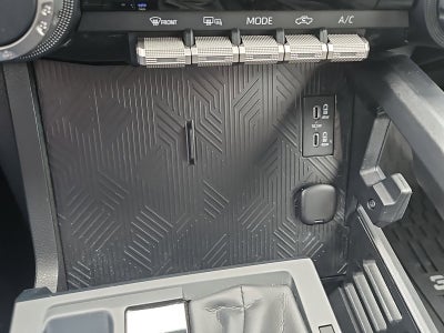 2025 Toyota Tacoma 4WD SR