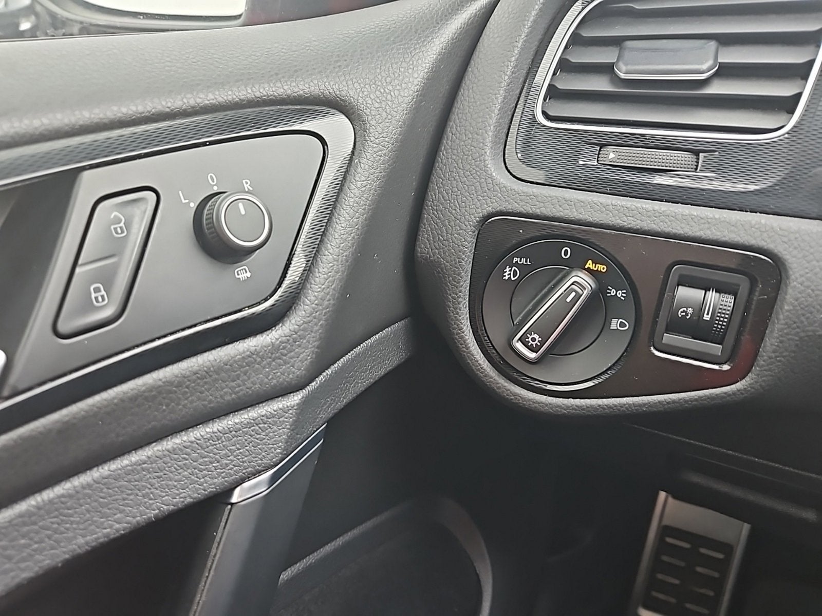 2017 Volkswagen Golf GTI S