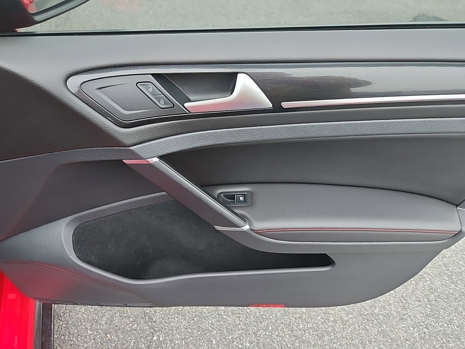 2017 Volkswagen Golf GTI S