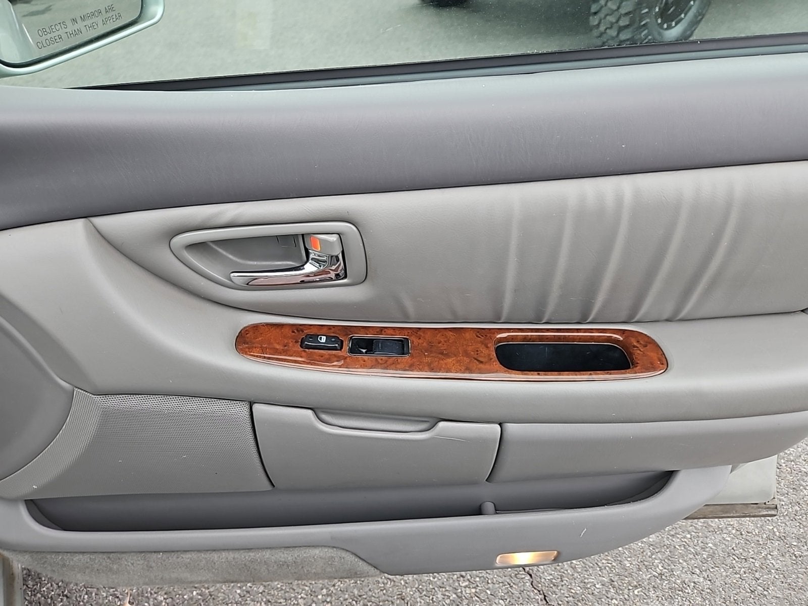 2003 Toyota Avalon XL