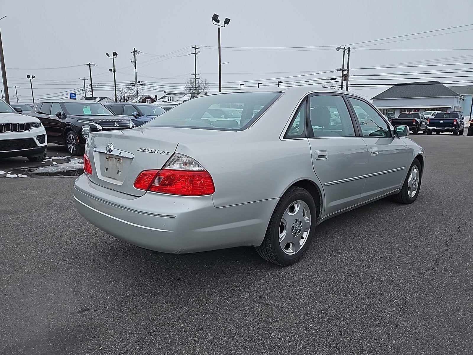 2003 Toyota Avalon XL