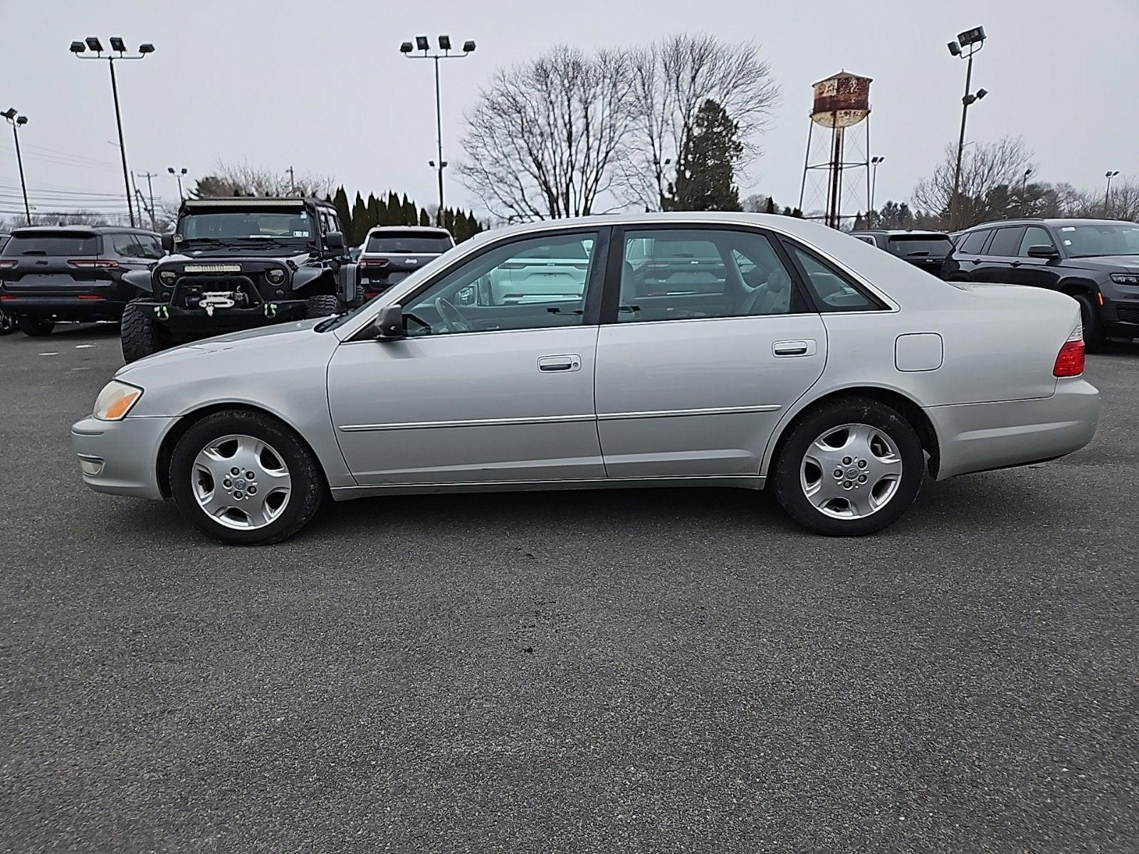2003 Toyota Avalon XL