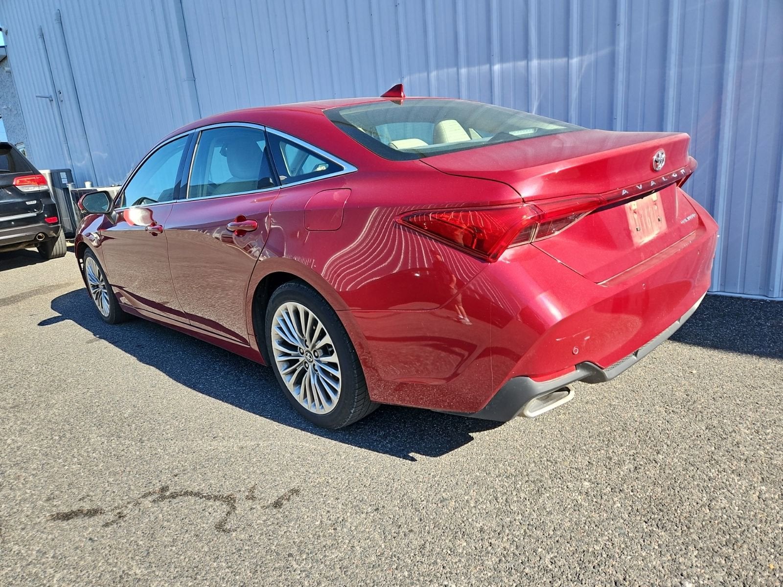 2019 Toyota Avalon XLE