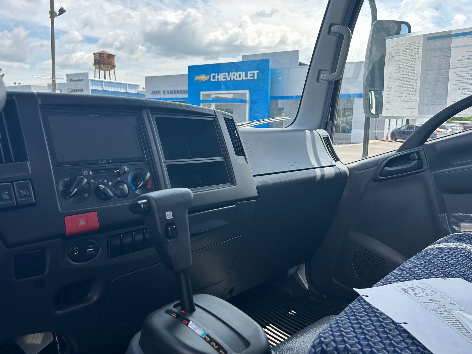 2024 Chevrolet Low Cab Forward 5500 XG Base