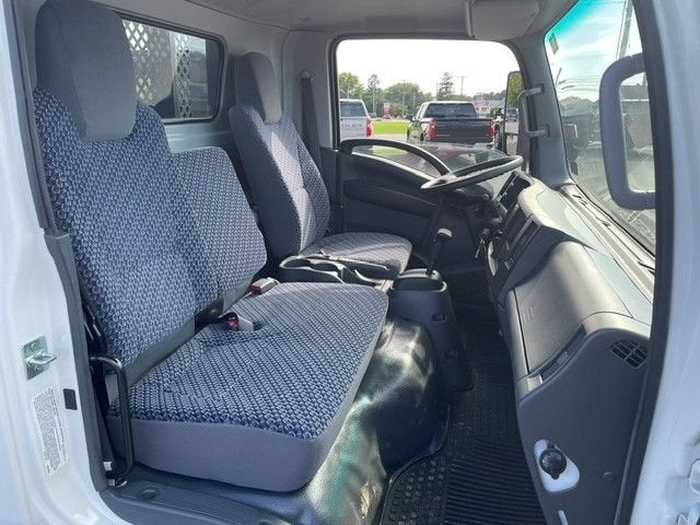 2024 Chevrolet Low Cab Forward 5500 XG Base