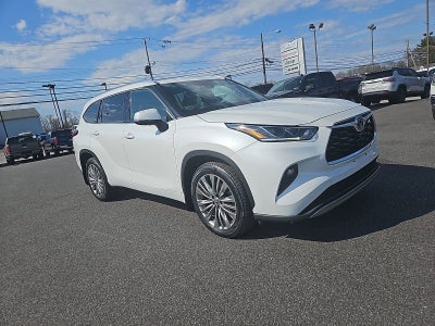 2022 Toyota Highlander Platinum