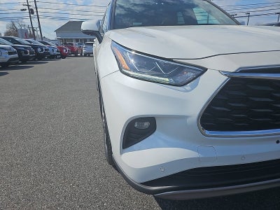 2022 Toyota Highlander Platinum