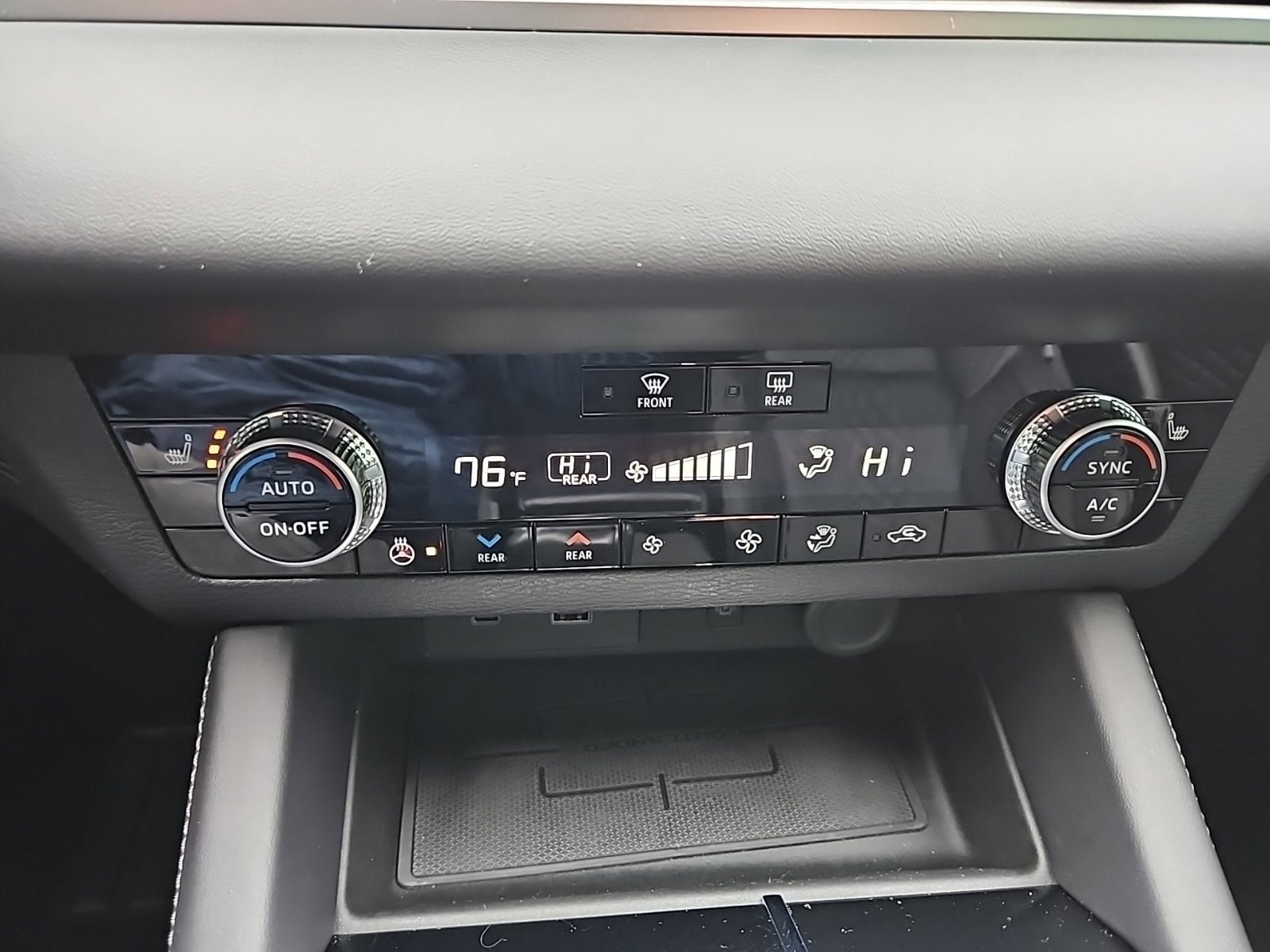 2024 Mitsubishi Outlander SEL