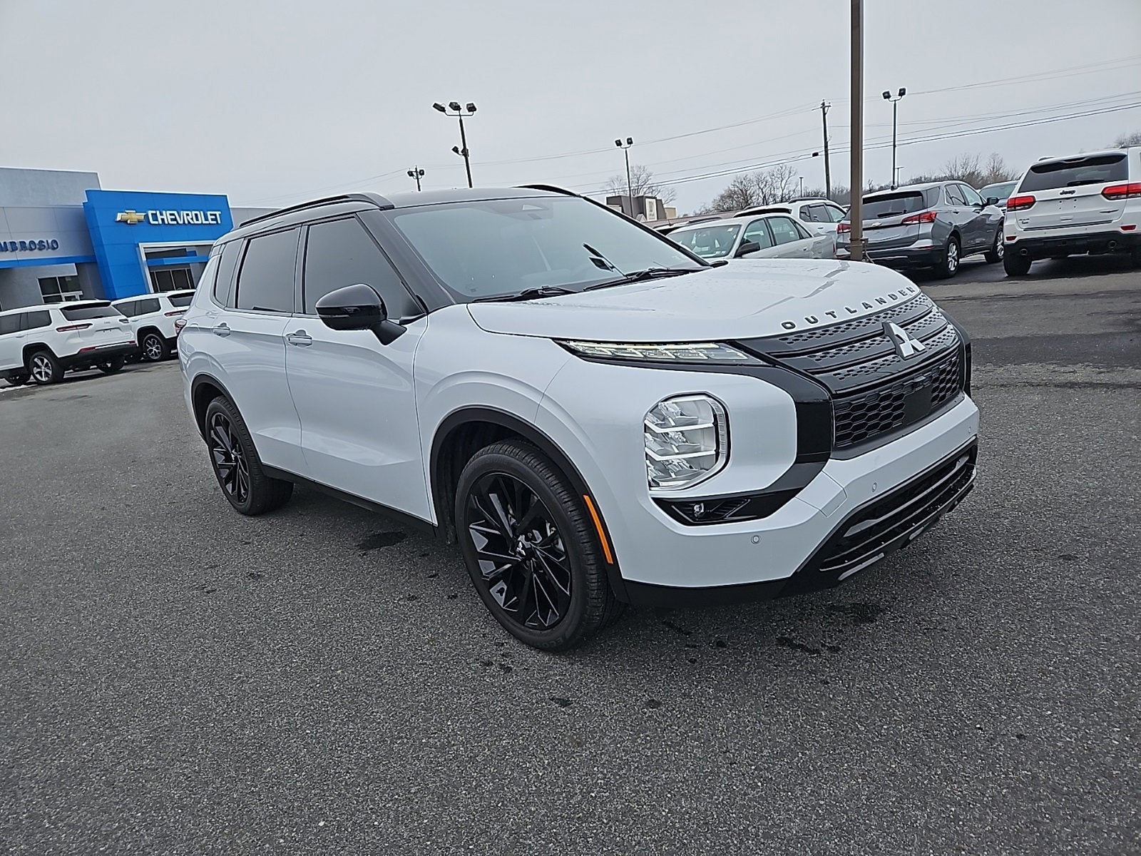 2024 Mitsubishi Outlander SEL