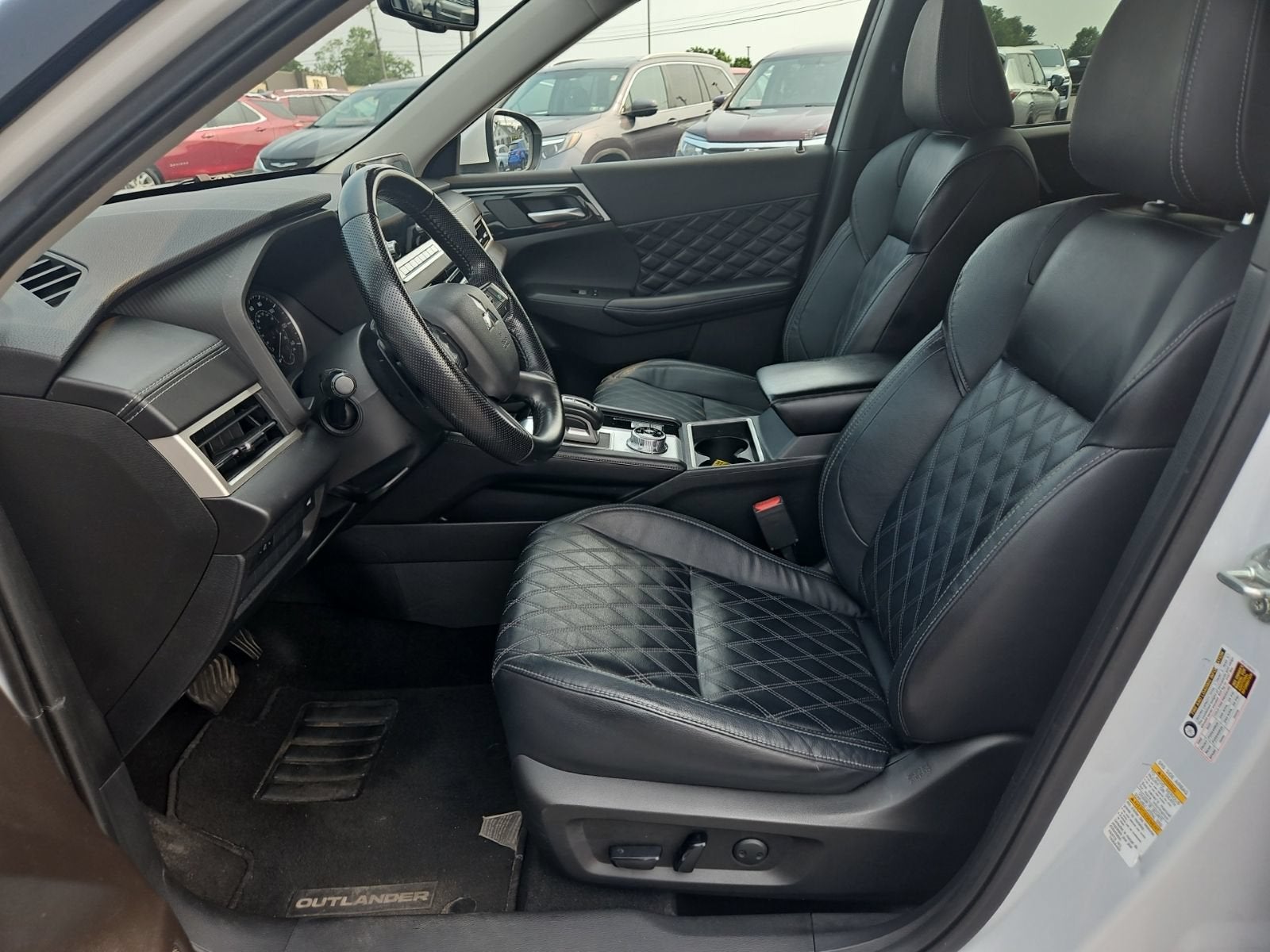 2022 Mitsubishi Outlander SEL