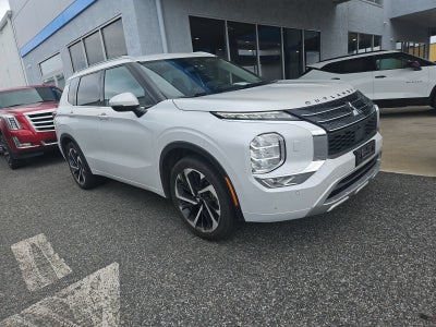 2022 Mitsubishi Outlander SEL