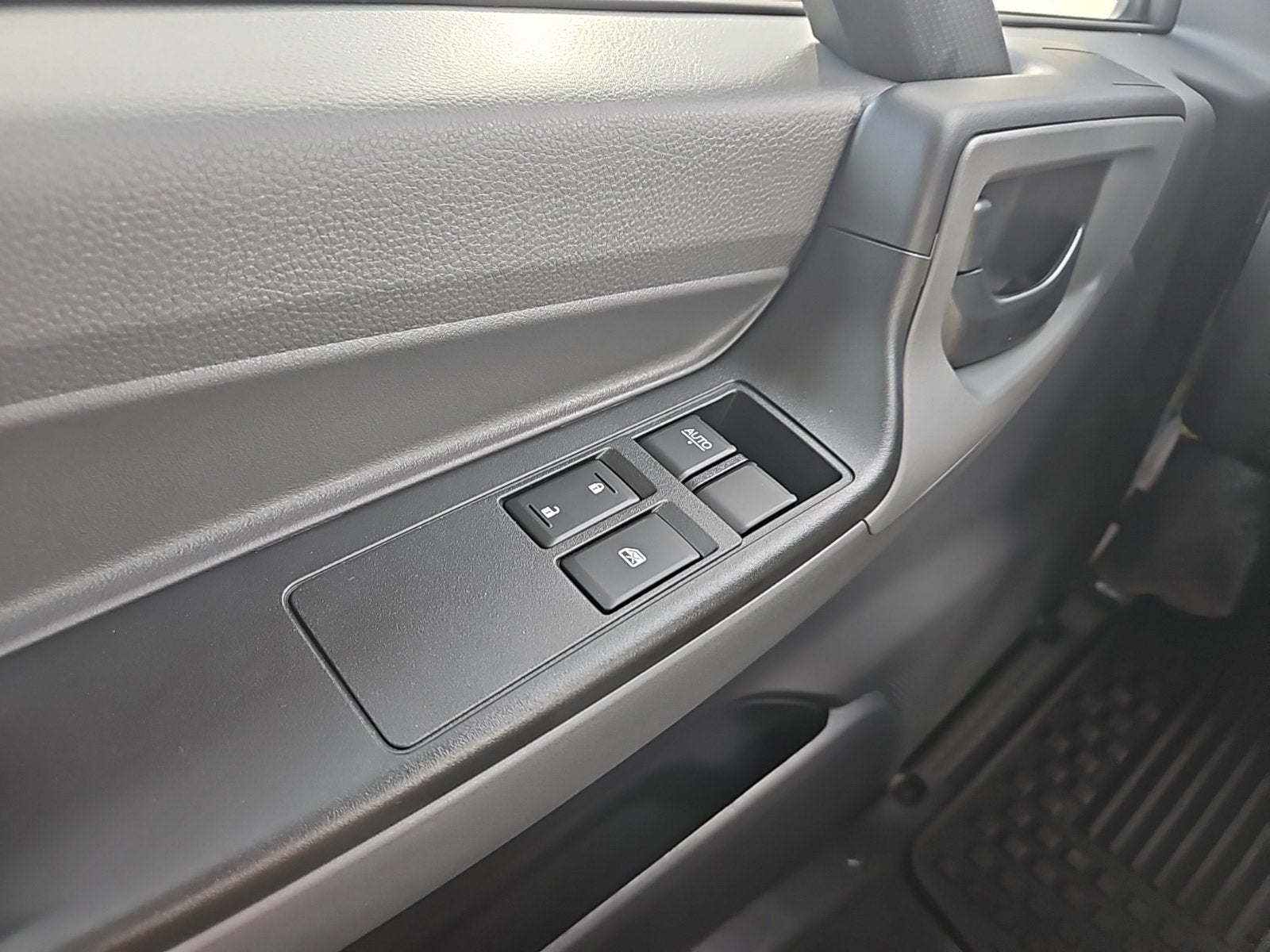 2025 Chevrolet Low Cab Forward 5500 XD MED ASH GRAY