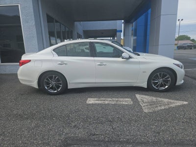 2017 INFINITI Q50 3.0t Signature Edition