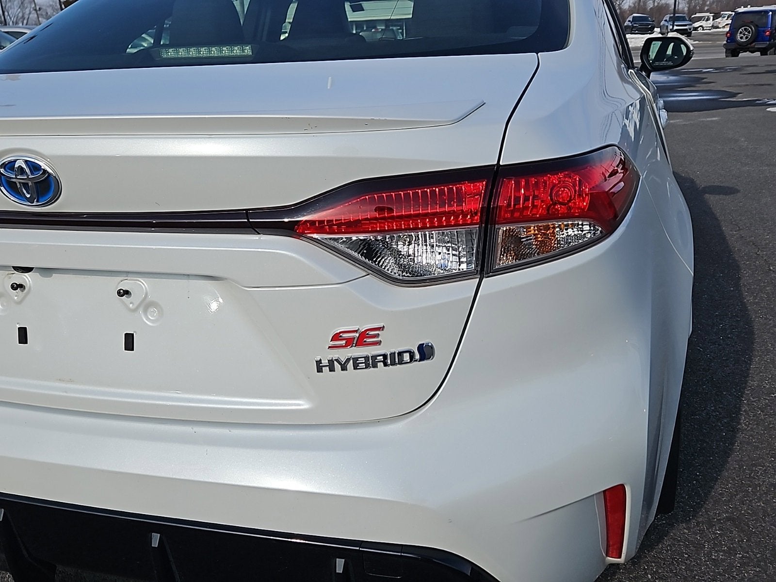 2024 Toyota Corolla Hybrid LE