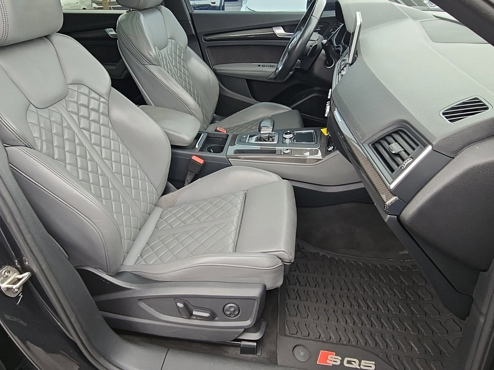 2018 Audi SQ5 Premium Plus