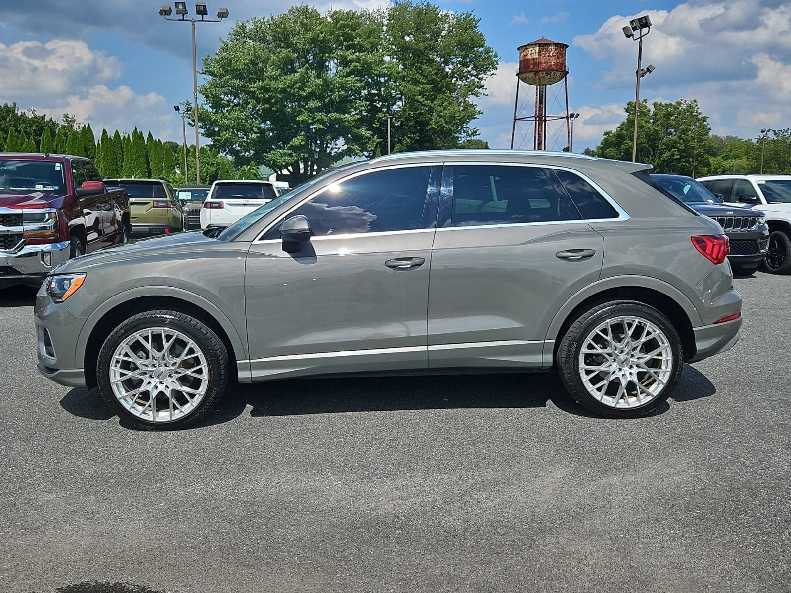 2022 Audi Q3 Premium