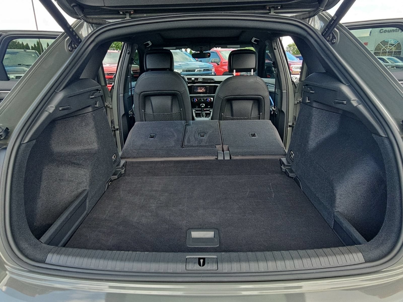 2022 Audi Q3 Premium