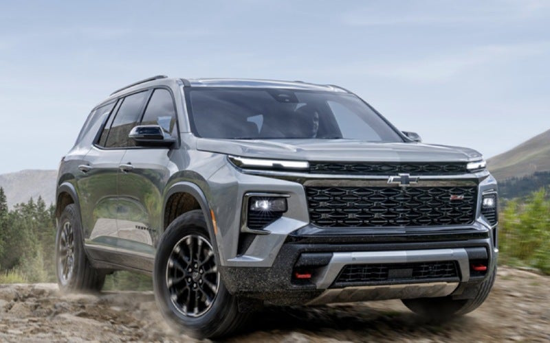 2026chevrolettraverse-exterior-01
